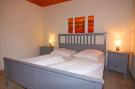 Holiday homeGermany - : DHH Ostseehaus II rechts