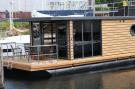 Holiday homeGermany - : Hausboot Leni