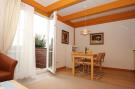 Holiday homeGermany - : Appartementhaus auf Pellworm-OG 3 Erw  1 Kind