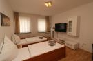 Holiday homeGermany - : Zentrales Apartment in Messenähe