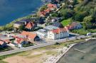 FerienhausDenemarken - : 1 room w/seaview