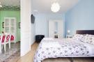 FerienhausSpanien - : Rambla Paris Apartment