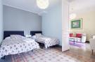 FerienhausSpanien - : Rambla Paris Apartment