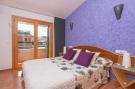 Holiday homeSpain - : Llac Gran