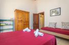 Holiday homeSpain - : Can Capulla 8