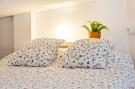 Holiday homeSpain - : Apartamento Loft Sorrapa