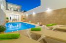 Holiday homeSpain - : Can Serra