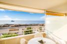 Holiday homeSpain - : Apartamento en Cala de Bou