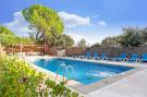 FerienhausSpanien - : Gran jardín piscina y Spa - Galapagar II