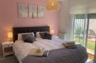 Holiday homeSpain - : Casa Amarilla Blanca