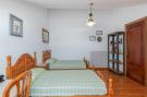 Holiday homeSpain - : Casa playa de surf Loredo