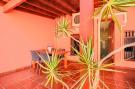 Holiday homeSpain - : Home Holidays// Casa Rural Paula en Las Maretas