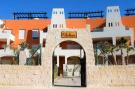 Holiday homeSpain - Costa Tropical/de Almeria: Bajo con terraza y acceso directo a piscina comuni