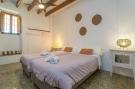 Holiday homeSpain - : Son Indiot