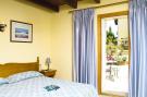 Holiday homeSpain - : Apartamento-(+/-) Apartmento