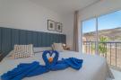 VakantiehuisSpanje - : Villas Montesolana Standard 4 Pax