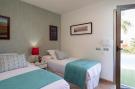 Holiday homeSpain - : Par 4 Villa 19