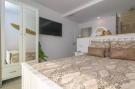 Holiday homeSpain - : Rainbow Home Mallorca