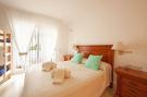 FerienhausSpanien - : White Pearl Beach J4