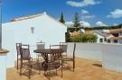 VakantiehuisSpanje - : Villa Madrugada, beachside villa in Costabella