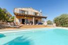 VakantiehuisSpanje - : YourHouse Es Fiters