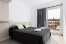 Holiday homeSpain - : YourHouse Monges apartamento vistas al mar