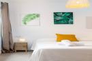 VakantiehuisSpanje - : YourHouse apartment Monges con balcón