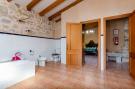 FerienhausSpanien - : Apartment in rural house, YourHouse Deulosal