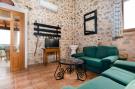 FerienhausSpanien - : Apartment in rural house, YourHouse Deulosal