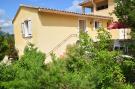 Holiday homeFrance - : Appartement - MONTBRUN-LES-BAINS