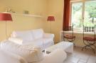 Holiday homeFrance - : Appartement - MONTBRUN-LES-BAINS