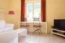 FerienhausFrankreich - : Appartement - MONTBRUN-LES-BAINS