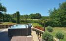 Holiday homeFrance - : Trets