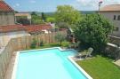 Holiday homeFrance - : Azahia - TALAIRAN