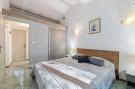 Holiday homeFrance - : Lambesco