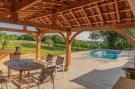 Holiday homeFrance - : La Gardelle