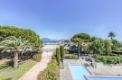 VakantiehuisFrankrijk - : Les PATIOS SAINT TROPEZ vue mer et piscine