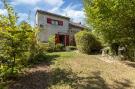 Holiday homeFrance - : LA MAISON AUX VOLETS ROUGES