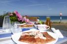 FerienhausFrankreich - : Semi-detached houses, Etables-sur-Mer-Hortensias