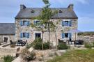 Holiday homeFrance - : Natursteinhaus Plounévez-Lochrist