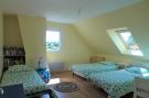 FerienhausFrankreich - : Holiday home in Dragey Ronthon