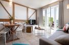 VakantiehuisFrankrijk - : Residence &amp; Spa Houlgate   M4 Standard House 4