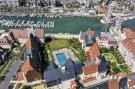 VakantiehuisFrankrijk - : Residence Presqu'Ile de la Touques Deauville - 24 