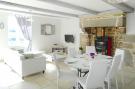 Holiday homeFrance - : Semi-detached house Bacilly