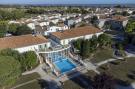 Holiday homeFrance - : Residence Le Palais des Gouverneurs St Martin-de-R