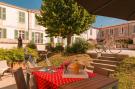 Holiday homeFrance - : Residence Le Palais des Gouverneurs St Martin-de-R