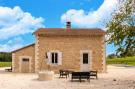 FerienhausFrankreich - : Maison typique et roulotte vue sur le château d'Ha