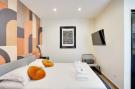 Holiday homeFrance - : YA-7-RASPAIL