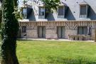 Holiday homeFrance - : CH-MAISONS-POMMIERS