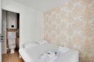 Holiday homeFrance - : DS-8-MORET-304